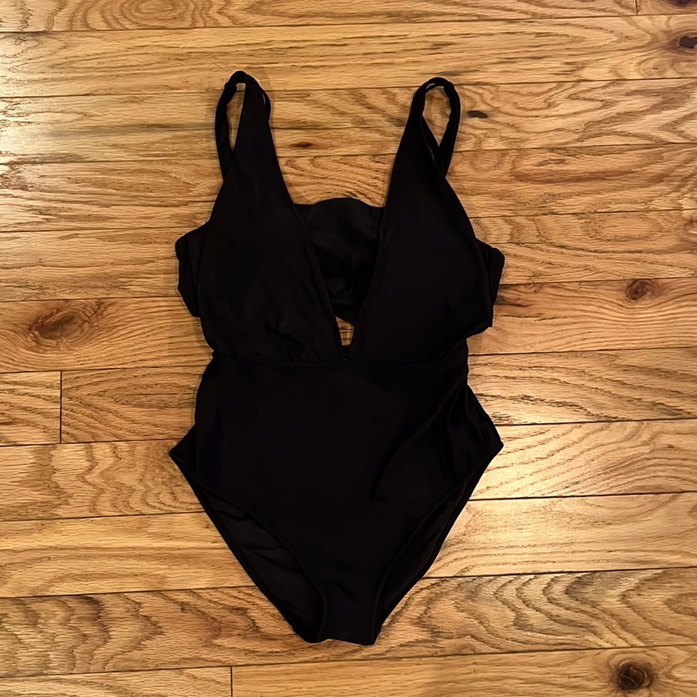 AERIE black one piece bathing suit NWT